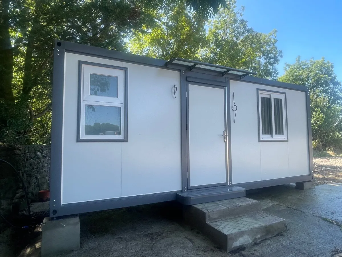 Cabin - office or accommodation unit - Image 1