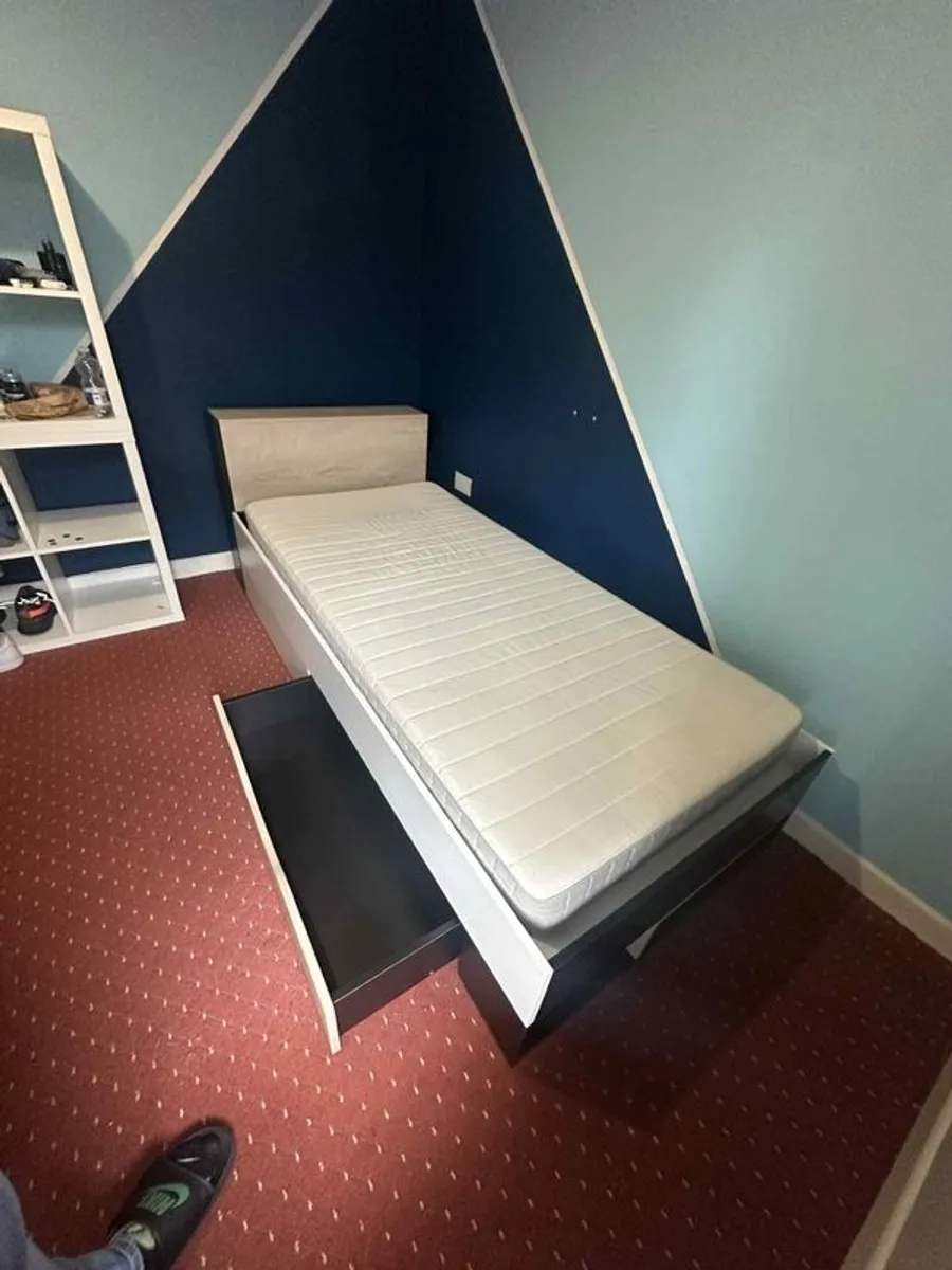 Boy bed with mattress - Image 4