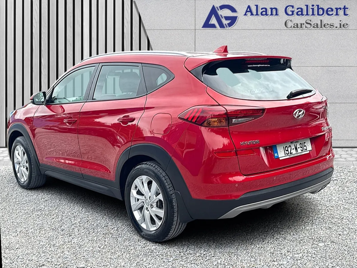 Hyundai Tucson EXECUTIVE 1.6 DIESEL Full Leather T - Image 2