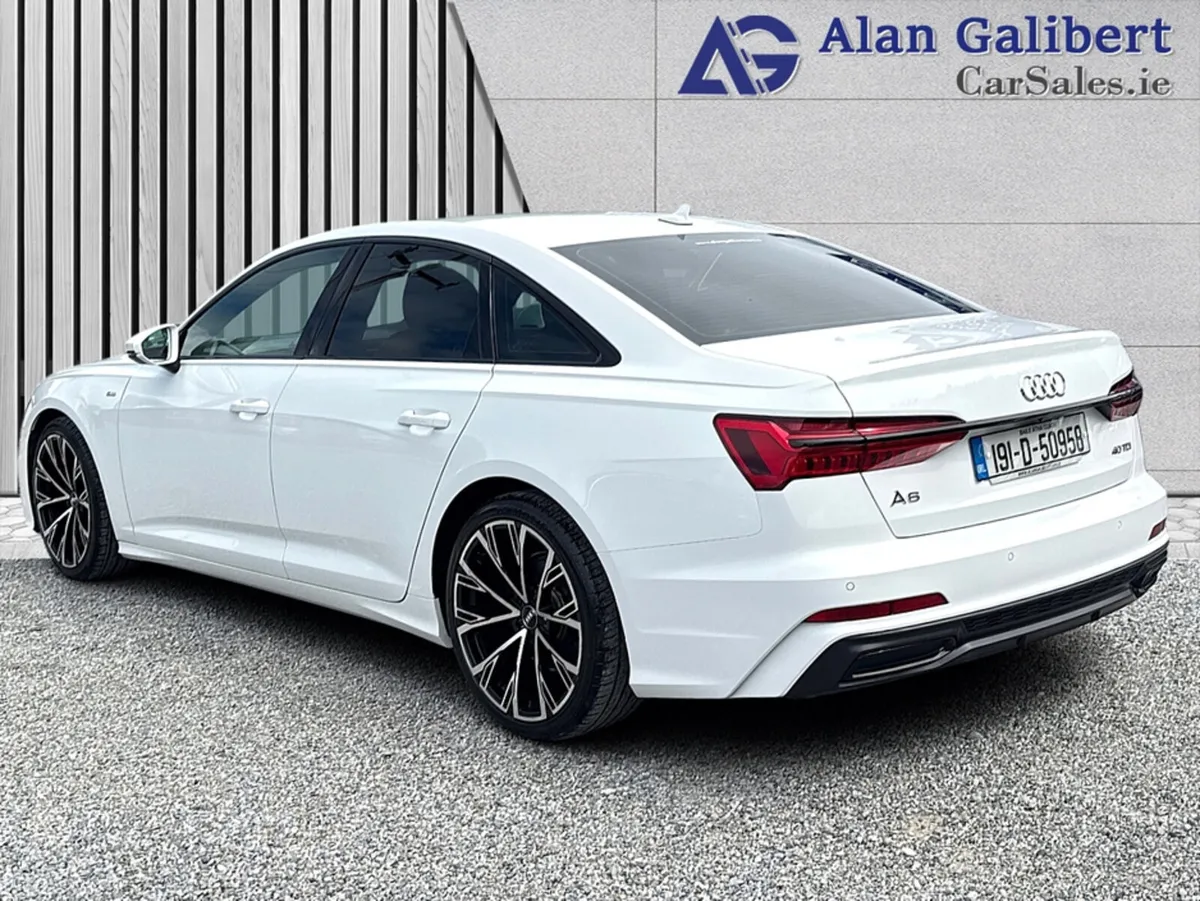 Audi A6 2.0 TDI S-LINE BLACK EDITION LOW MILEAGE - Image 2