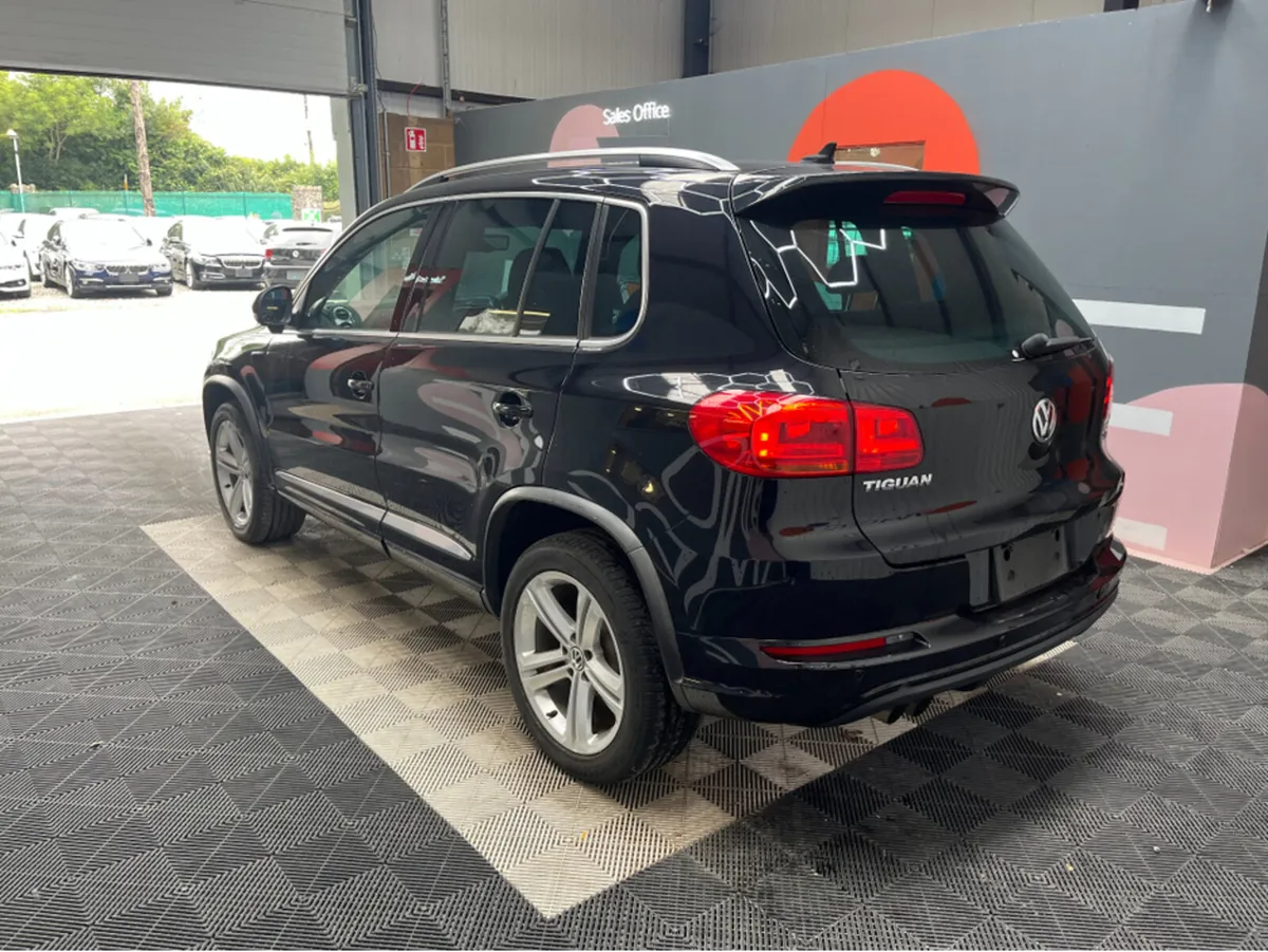 Volkswagen Tiguan R-LINE / 1.4 PETROL / 92K KMS / - Image 4