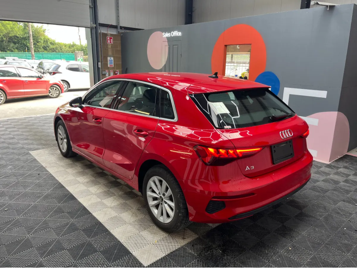 Audi A3 1.0 PETROL / 12K KMS / AUTOMATIC / REVRSE - Image 4