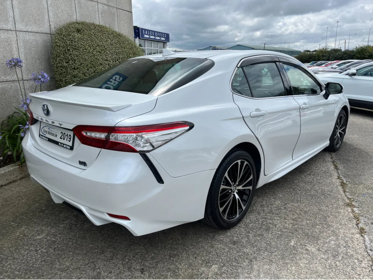 Toyota Camry WS AUTOMATIC HYBRID 2.5 PETROL //MASS - Image 4