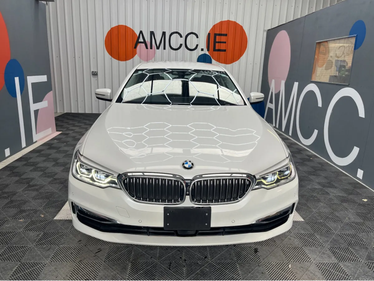 BMW 5-Series 523D LUXURY LINE / 2.0 DIESEL / 72K K - Image 2