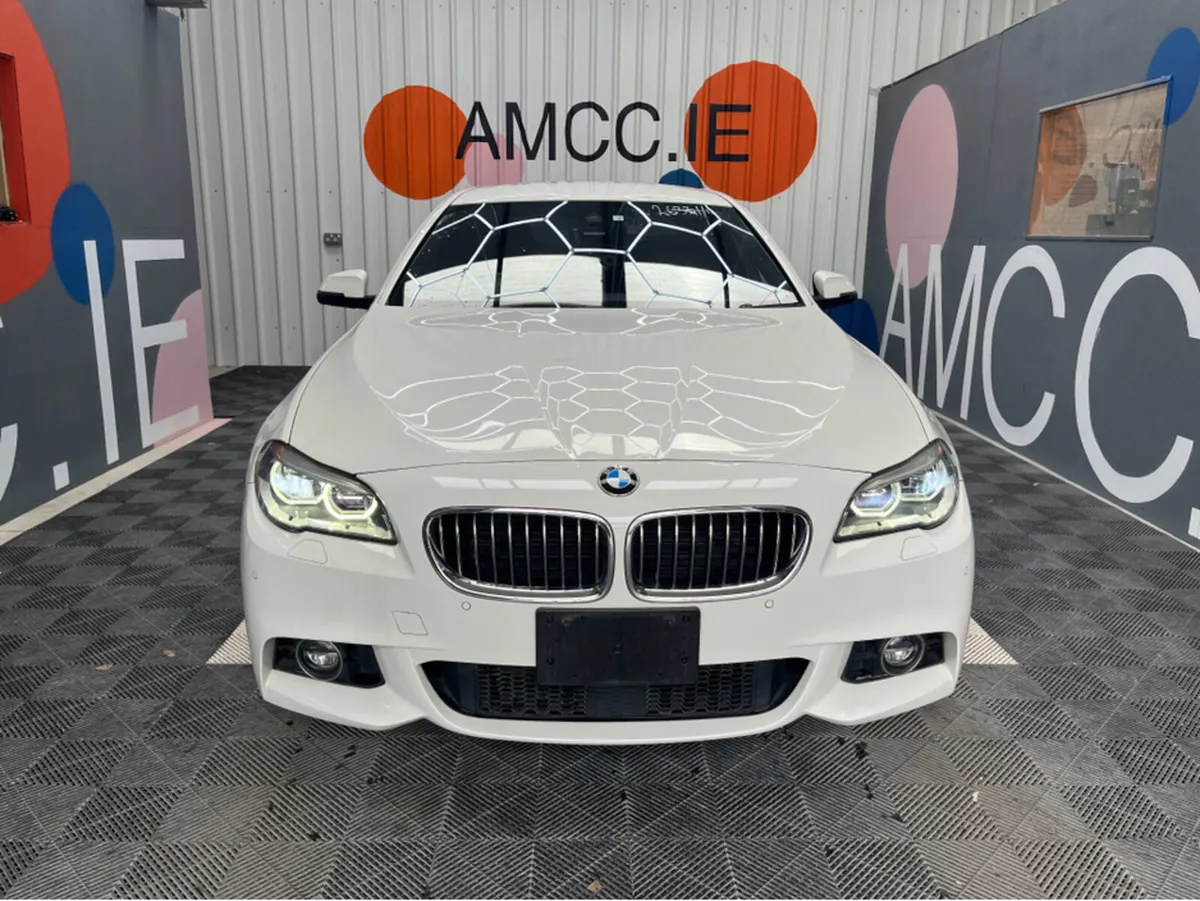 BMW 5-Series 523D M SPORT / 2.0 PETROL / 98K KMS / - Image 2