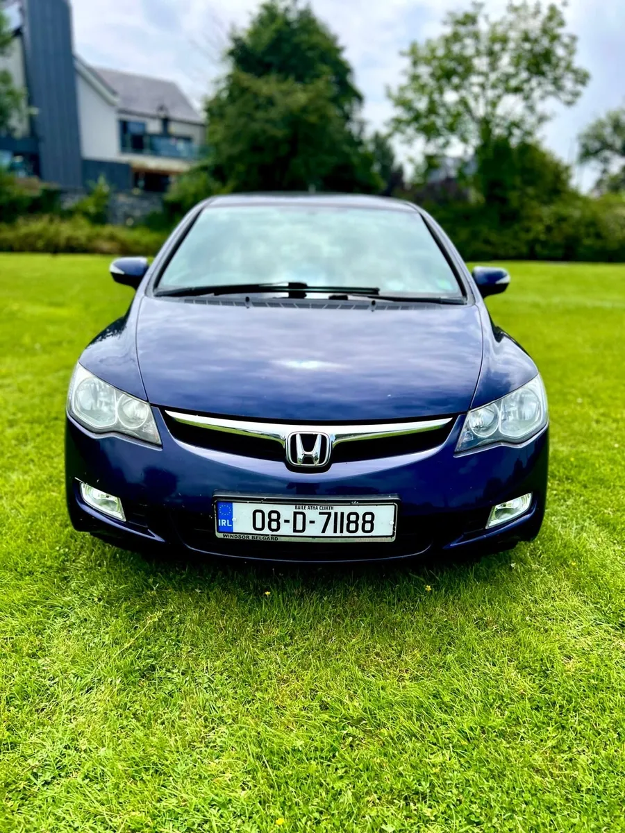 Automatic car for sale - Image 1