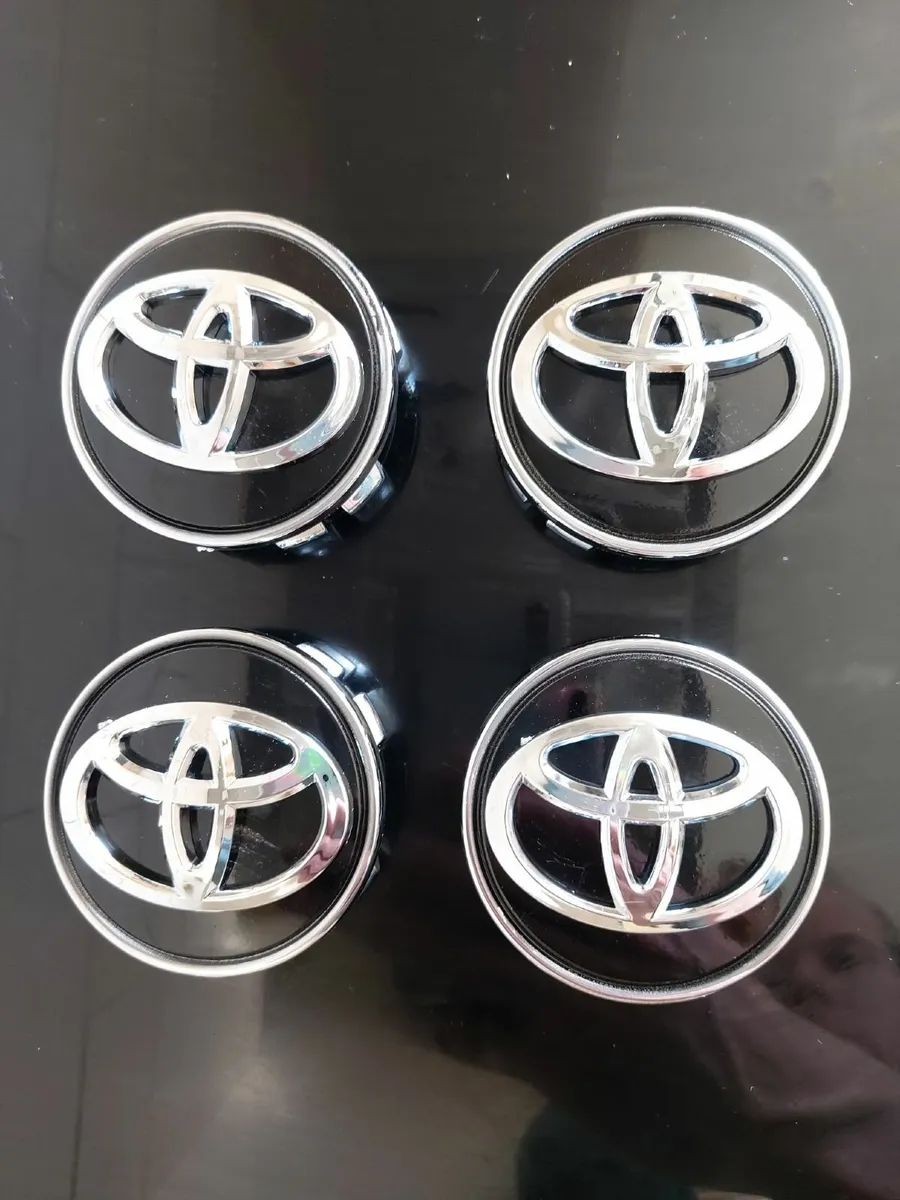4 x Toyota Centre Caps (62mm) FREE POST - Image 1