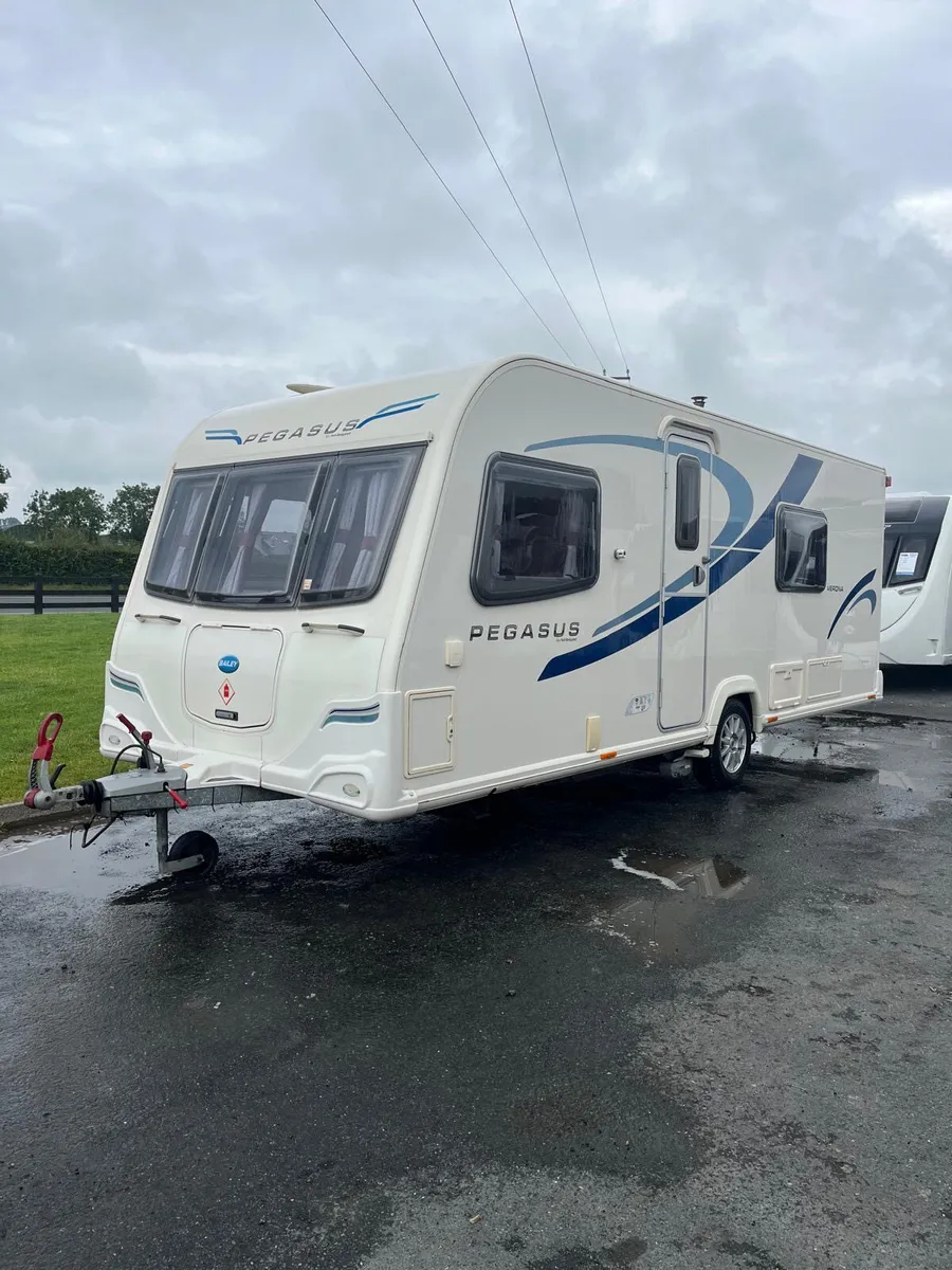 ✨STUNNING BAILEY PEGASUS 4 BERTH FIXED BED✨ - Image 1