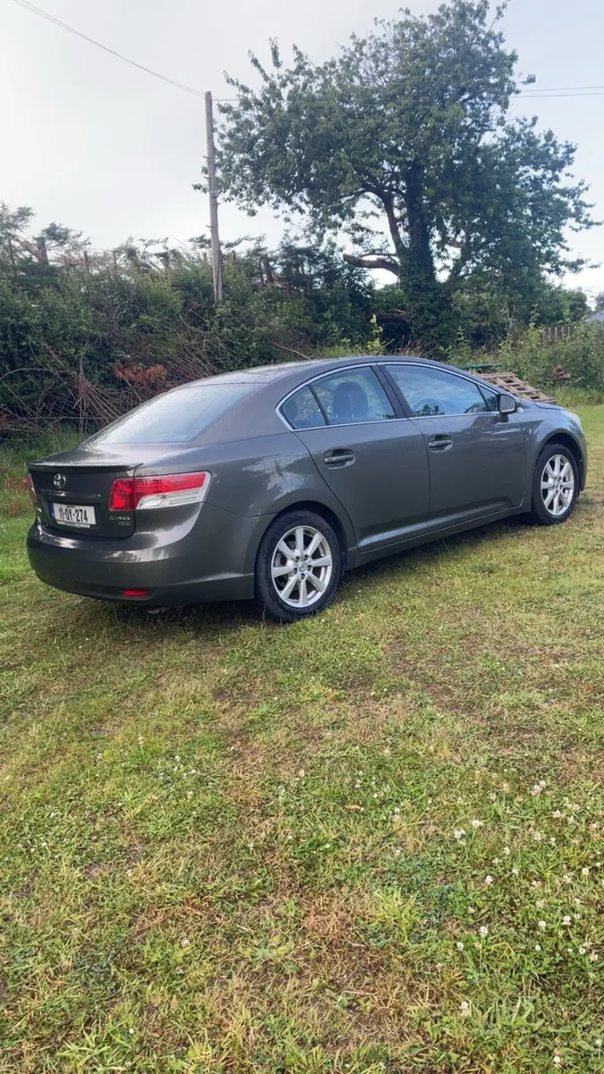 Toyota Avensis 2L D4D (NCT 05/26) - Image 3