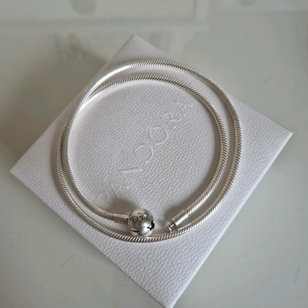 Pandora necklace moment claps excellent condition - Image 2
