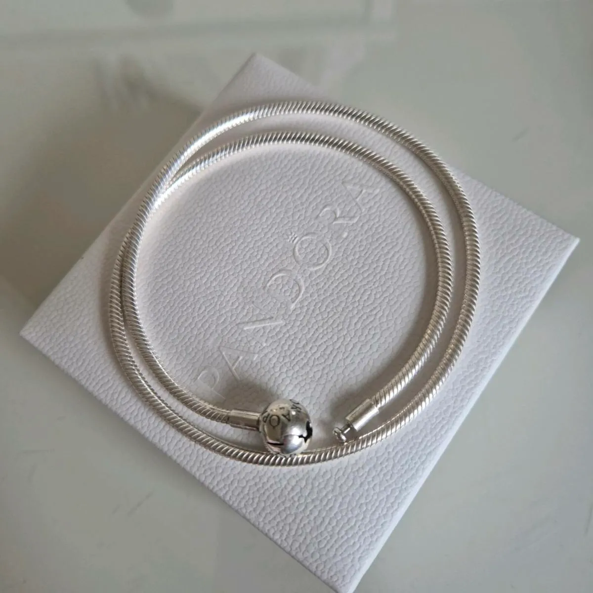 Pandora necklace moment claps excellent condition - Image 4