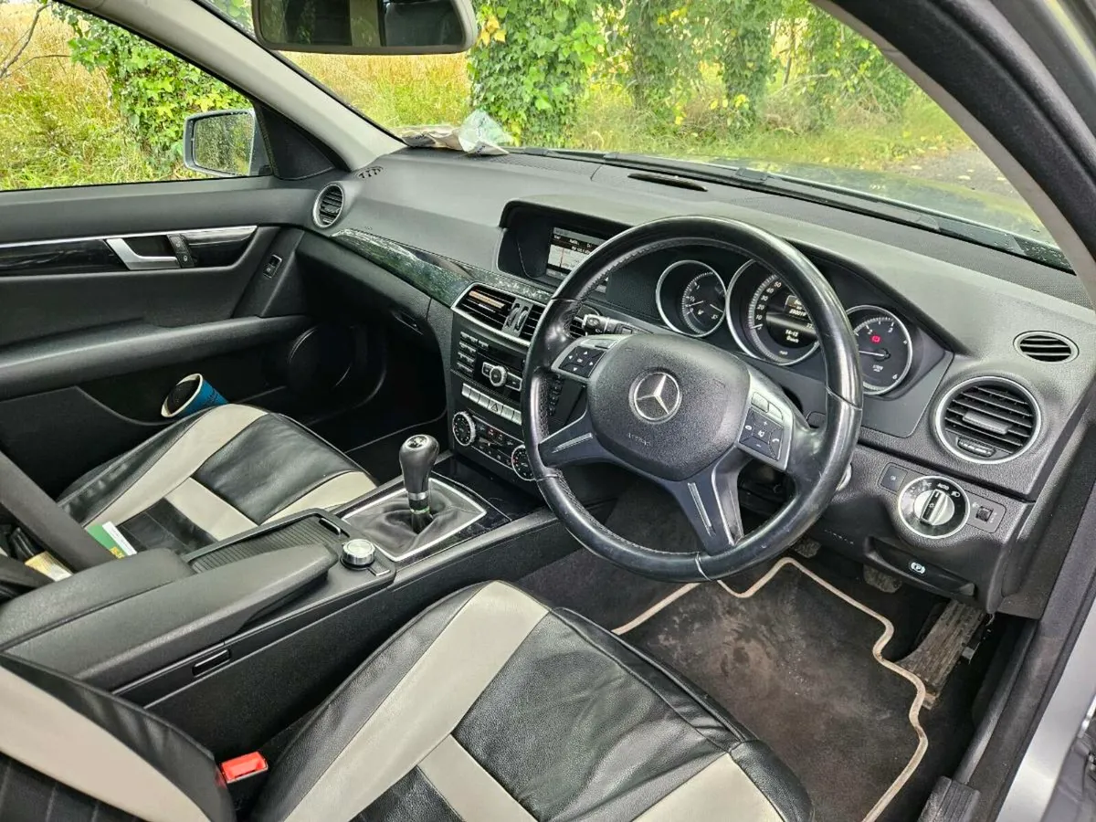 Mercedes benz c220 Estate - Image 3