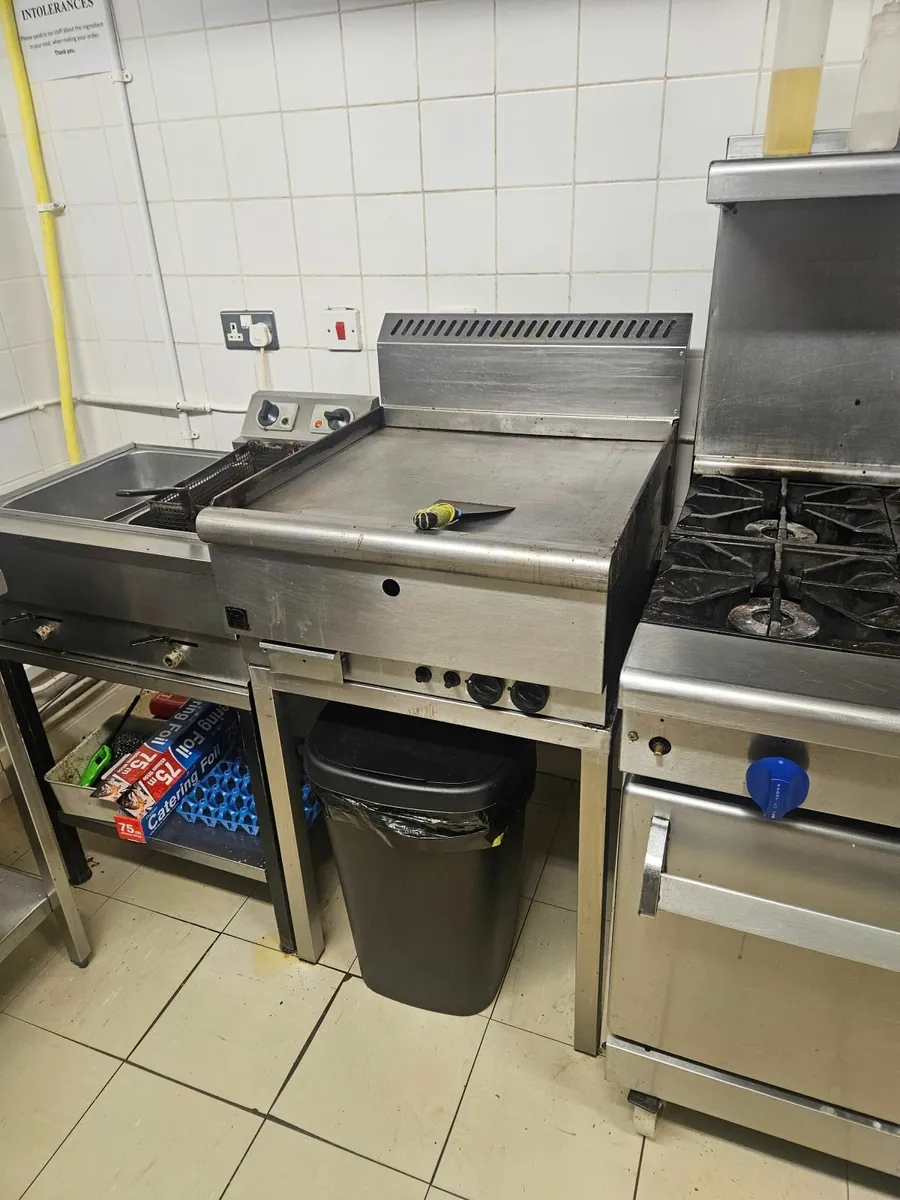 Restaurant busines for sale - Image 4