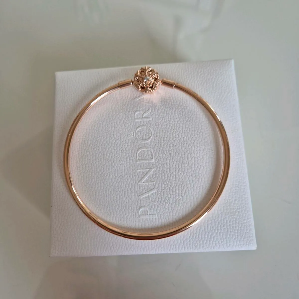 Pandora bracelet snowflake rose gold brand new - Image 1