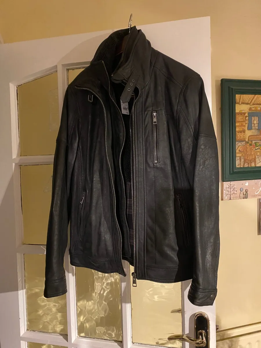 Men’s leather black jacket - Image 3