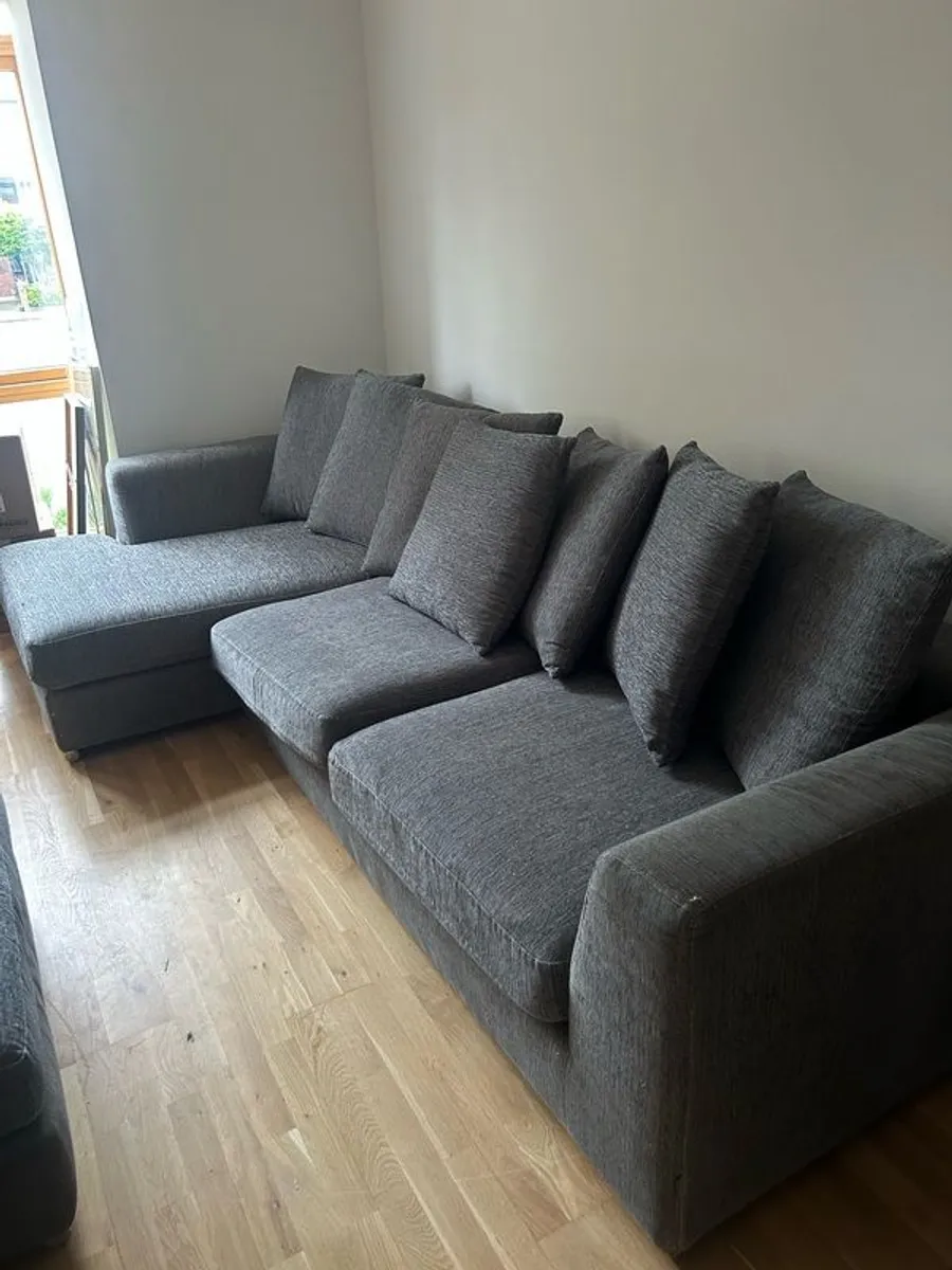 Sofa - Image 3