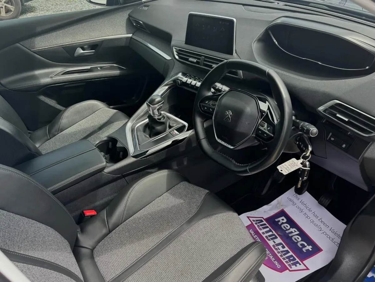 Peugeot 3008 1.5HDI BLUE ALLURE 130BHP - Image 2
