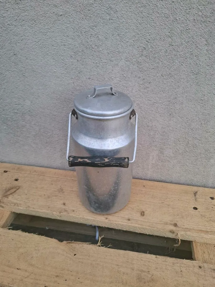 25cm vintage milk can postage possible