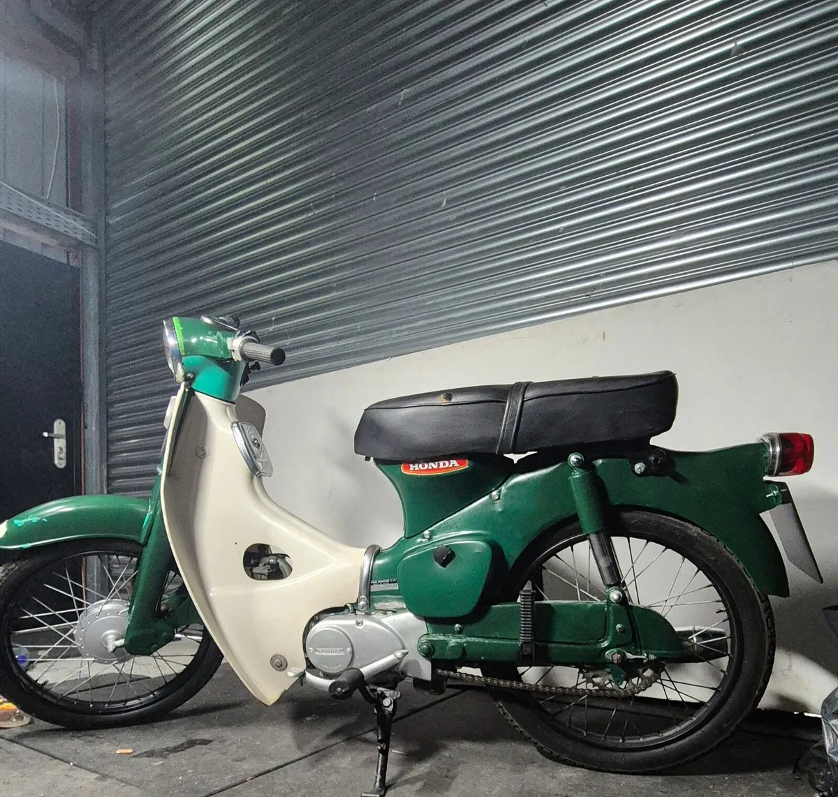 1970 HONDA 50C IN RARE ORIGINAL GREEN & CHASSIS - Image 1