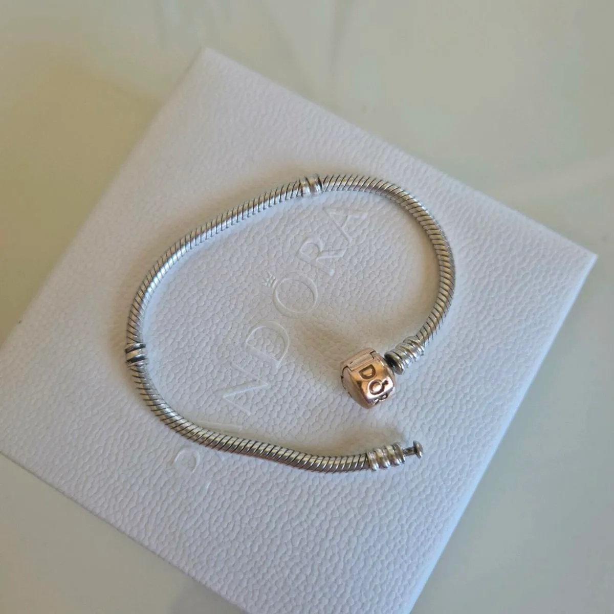 PANDORA BRACELET - Image 1