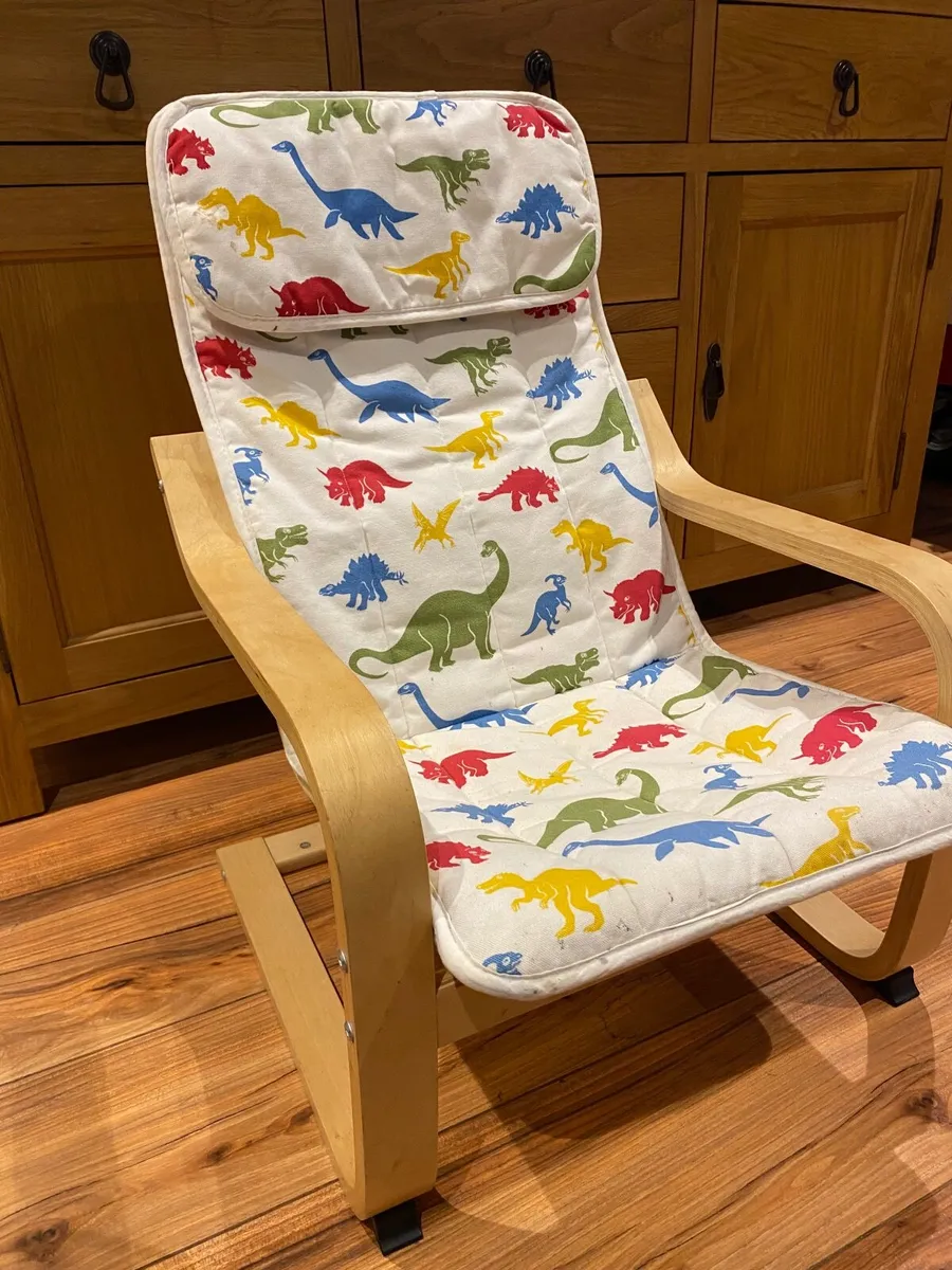 Child’s arm chair - Image 1
