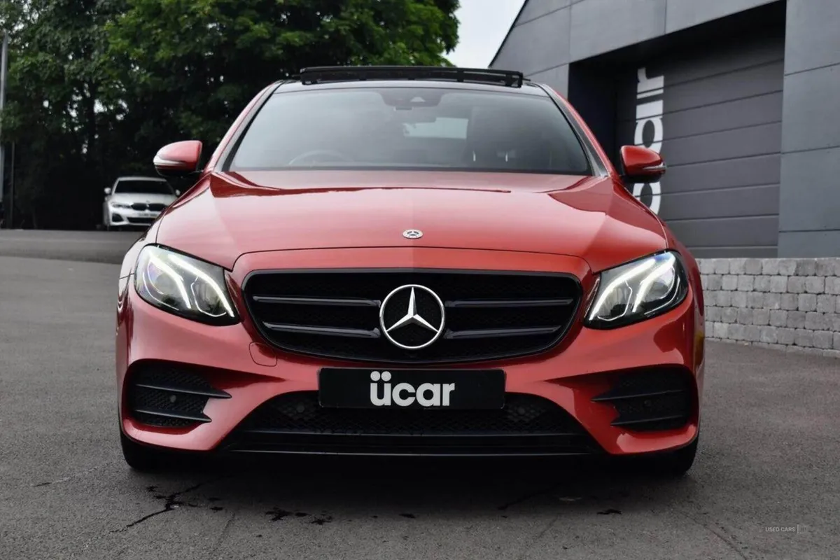 Mercedes-Benz E-Class 3.0 E350d V6 AMG Line - Image 2
