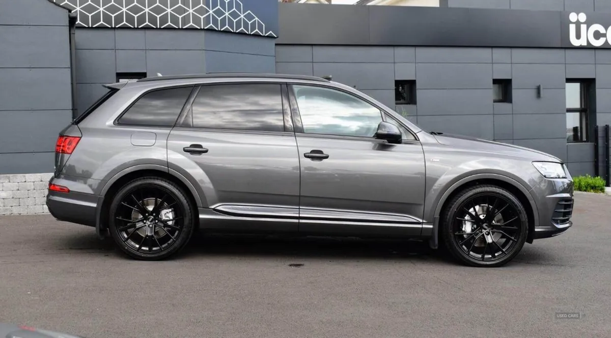 Audi Q7 3.0 TDI V6 45 S Line - Image 4