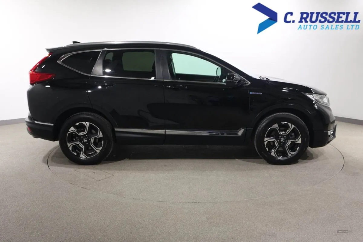 Honda CR-V Estate - Image 4
