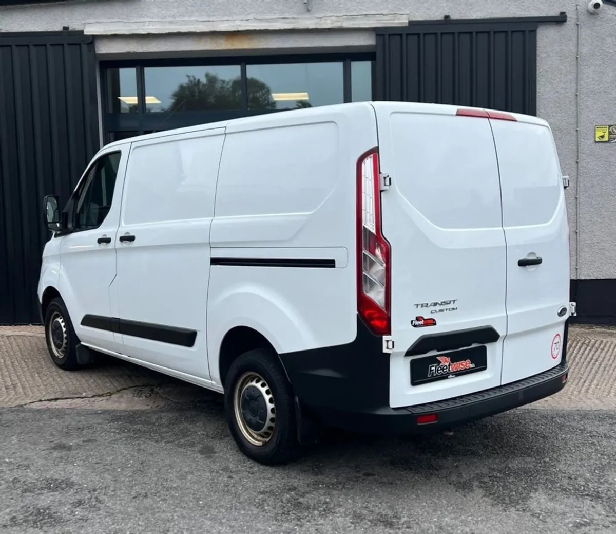 Ford Transit Custom 2.0 280 Ecoblue Leader Panel - Image 4