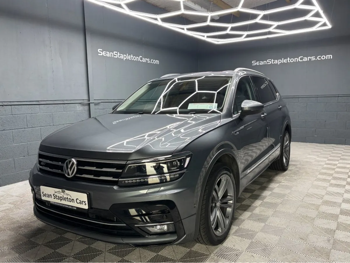 Volkswagen Tiguan A7 R-line 2.0 TDI Manual 6speed - Image 1