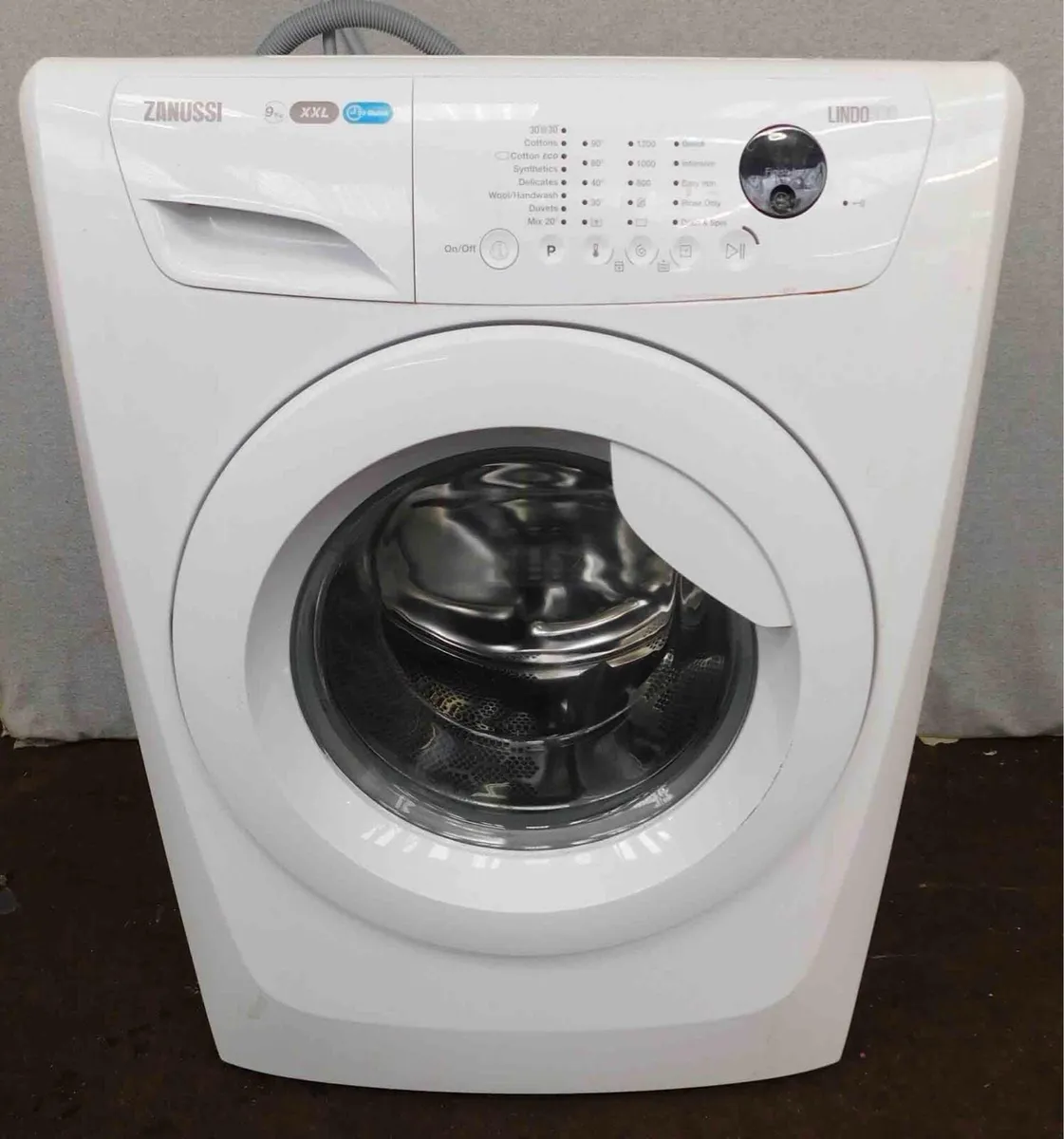 Zanussi Washing Machine 9kg Drum