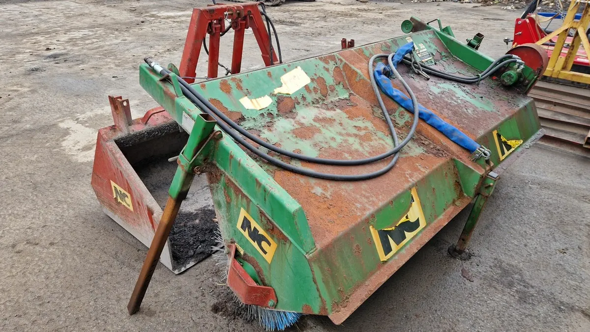 NC Power Box & Road sweeper - Image 4
