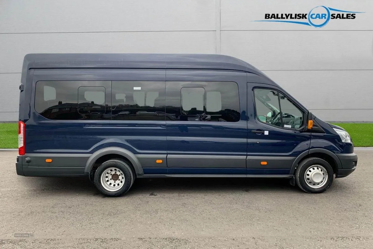 Ford Transit 2.2 Tdci 460 HDT Trend Minibus Manua - Image 3