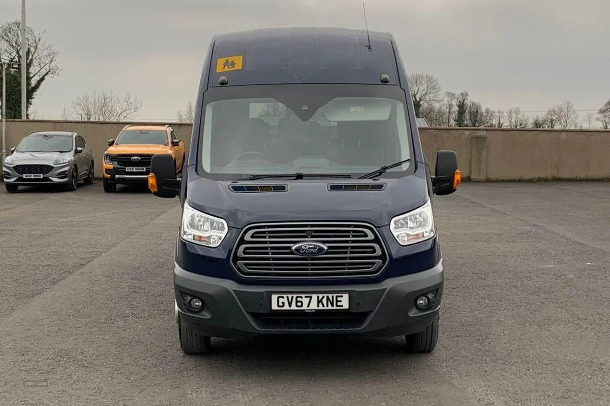 Ford Transit 2.2 Tdci 460 HDT Trend Minibus Manua - Image 4