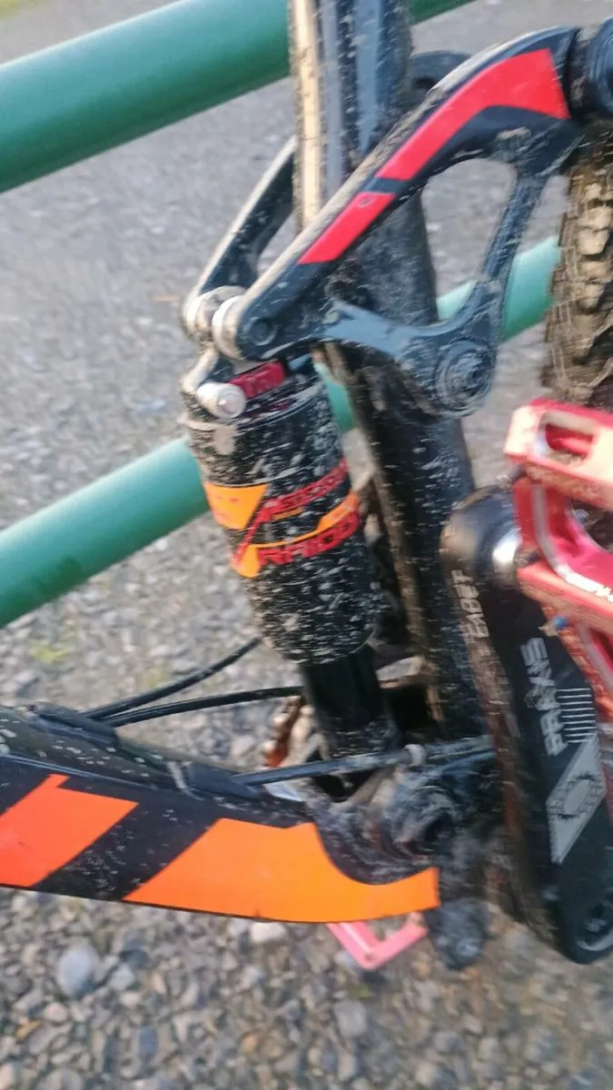 Mountain Bike - Image 3
