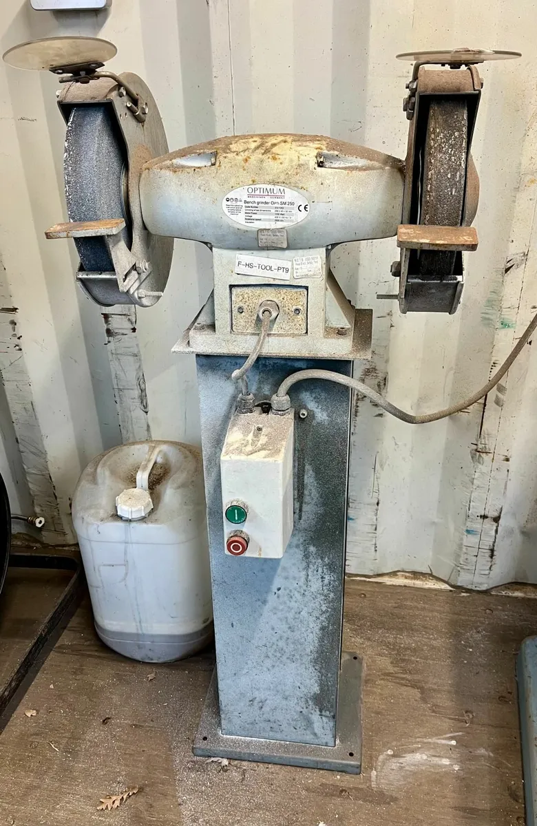 OPTIMUM Bench Grinder OPTI SM 250 - Image 1