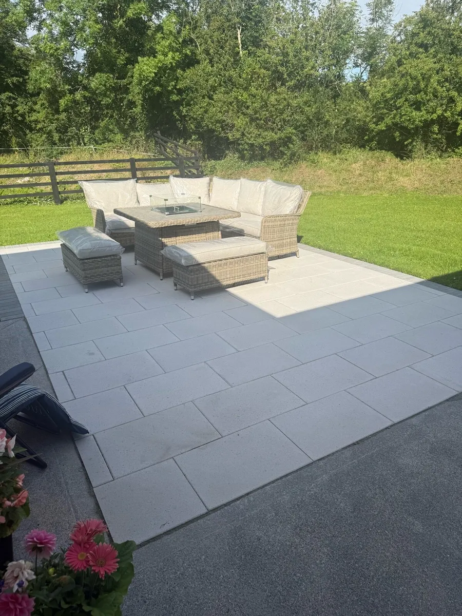 Kilsaran Merrion Paving Slabs - Image 1