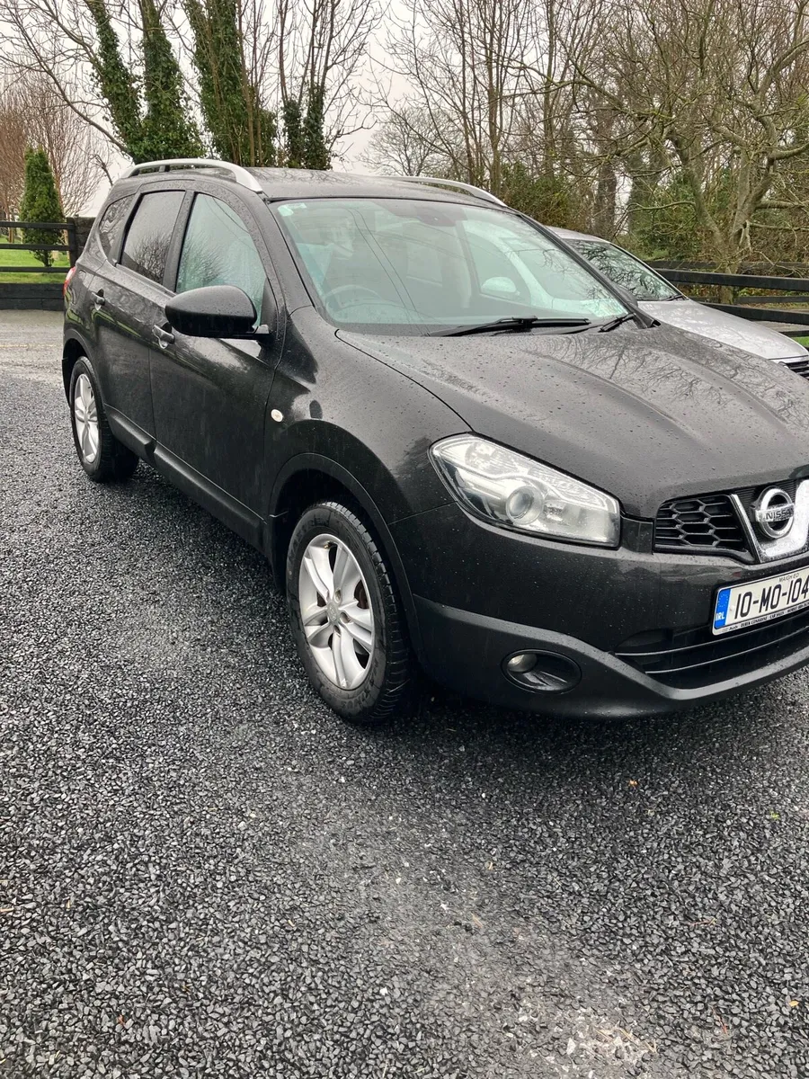 Car - Image 1