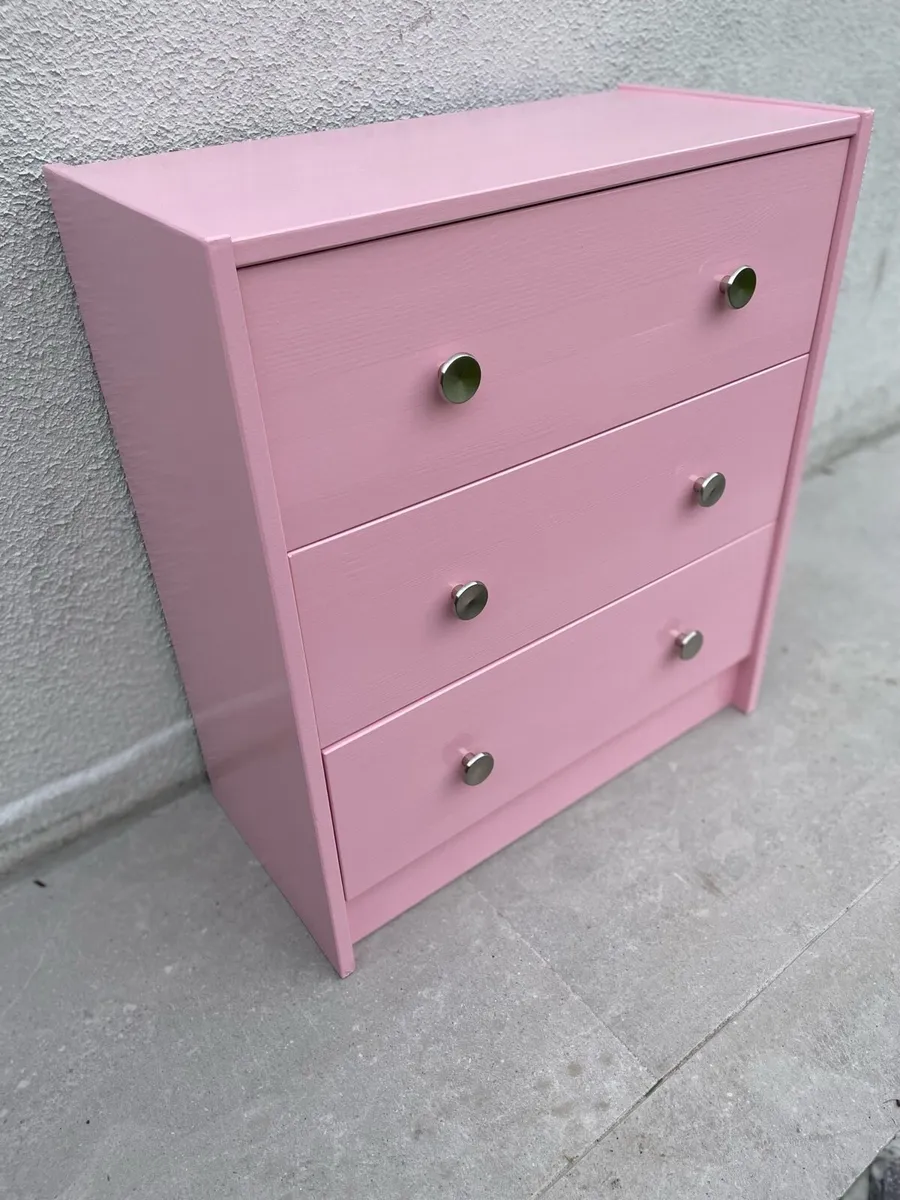 chest of drawers - Image 2