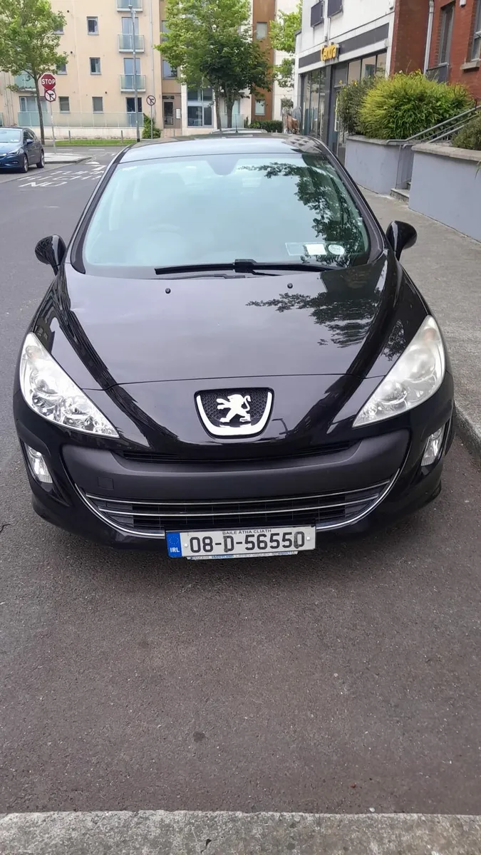 Peugeot 308 - Image 1