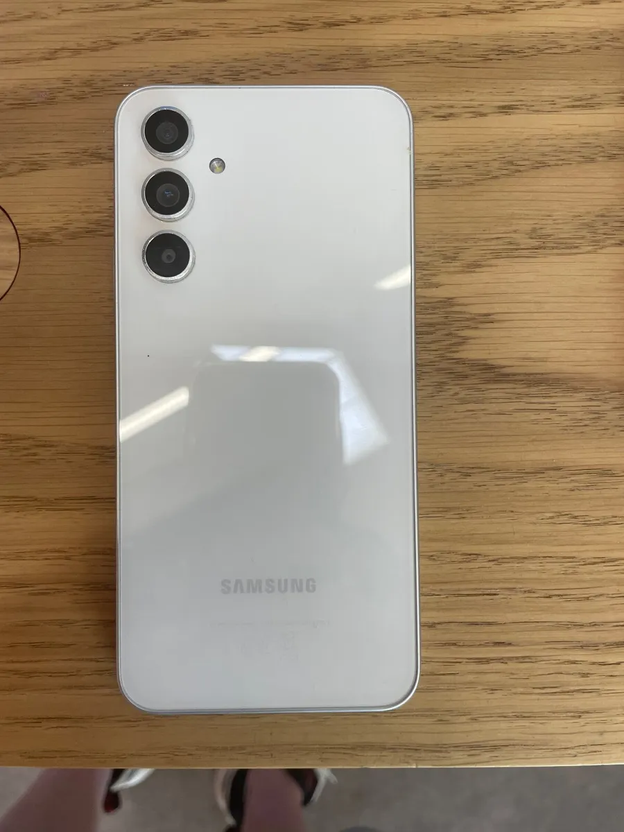 Samsung A54 - Image 1