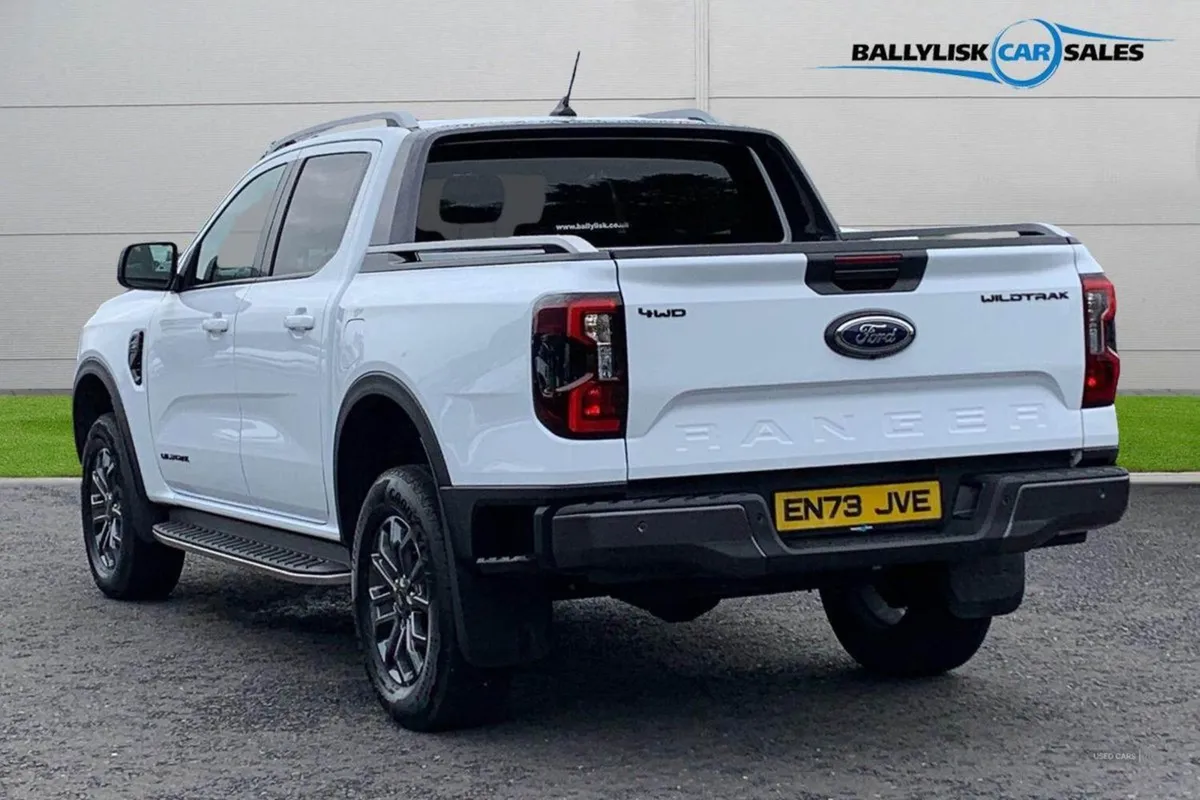 Ford Ranger 2.0 TD Wildtrak Double Cab Auto 4WD i - Image 2