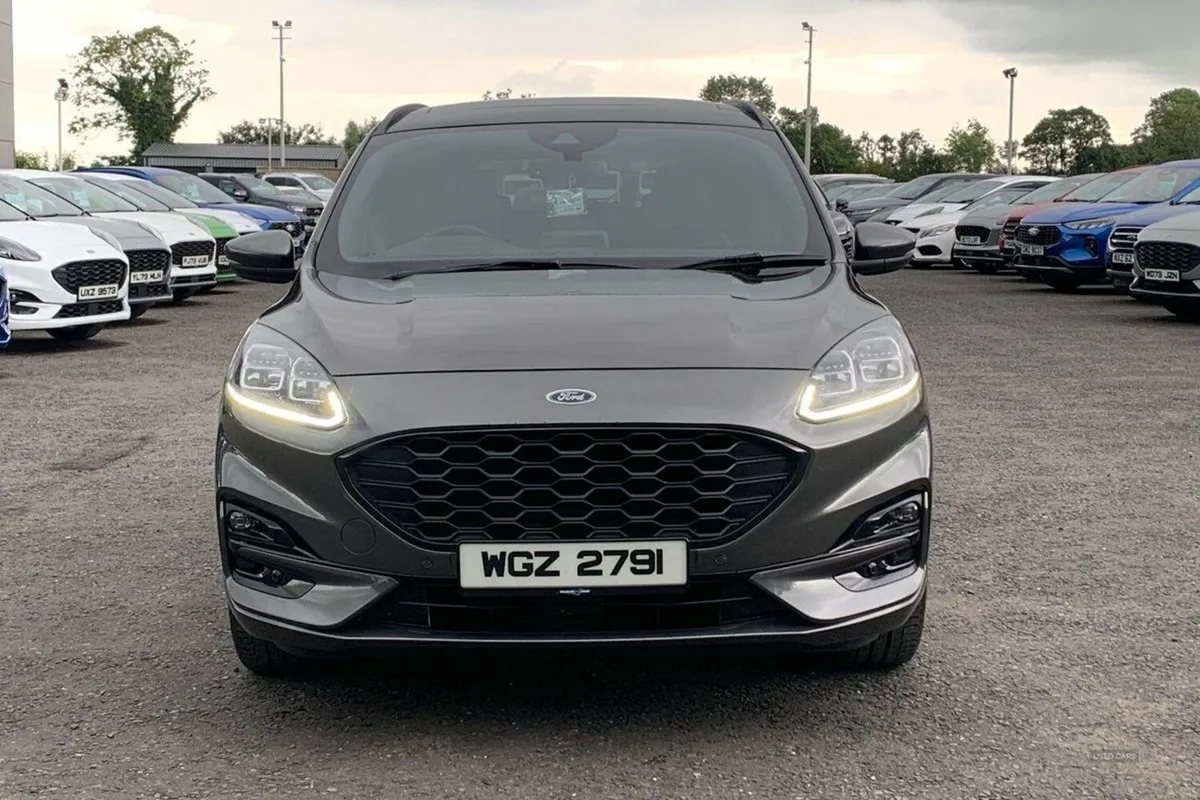 Ford Kuga 2.5h Fhev St-line X Edition in Magnetic - Image 4