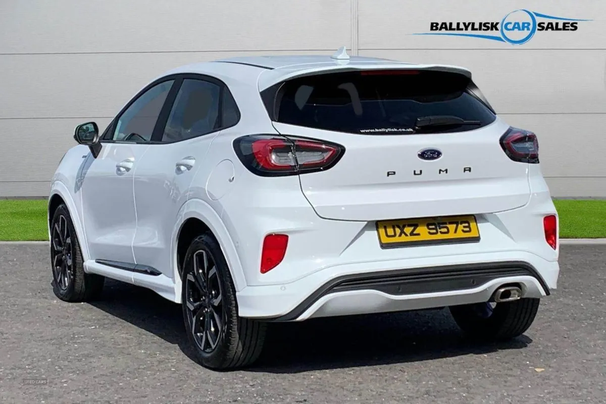 Ford Puma 1.0t 125PS St-line X in White With Only - Image 2