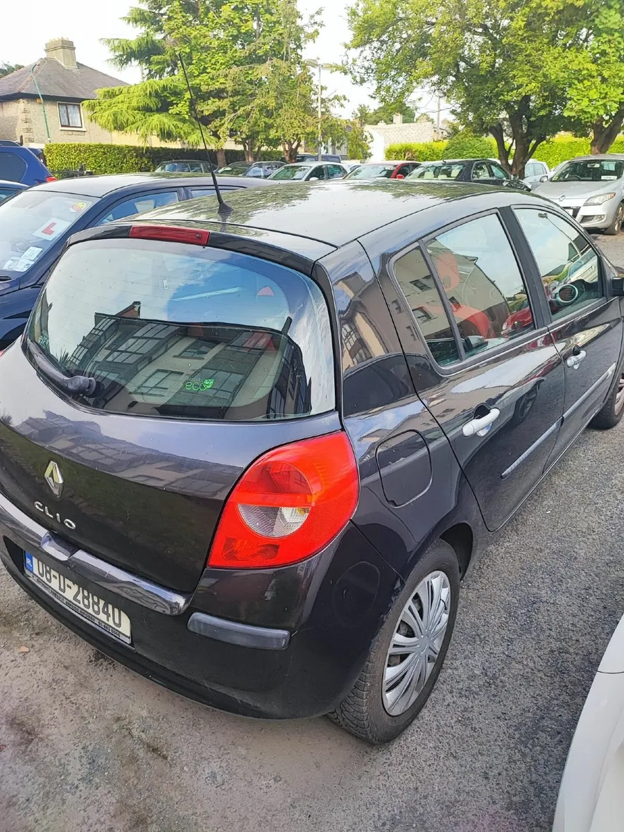 Renault Clio 2008 - Image 2