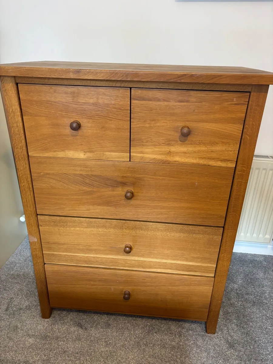 Solid oak chest of drawers - Image 2