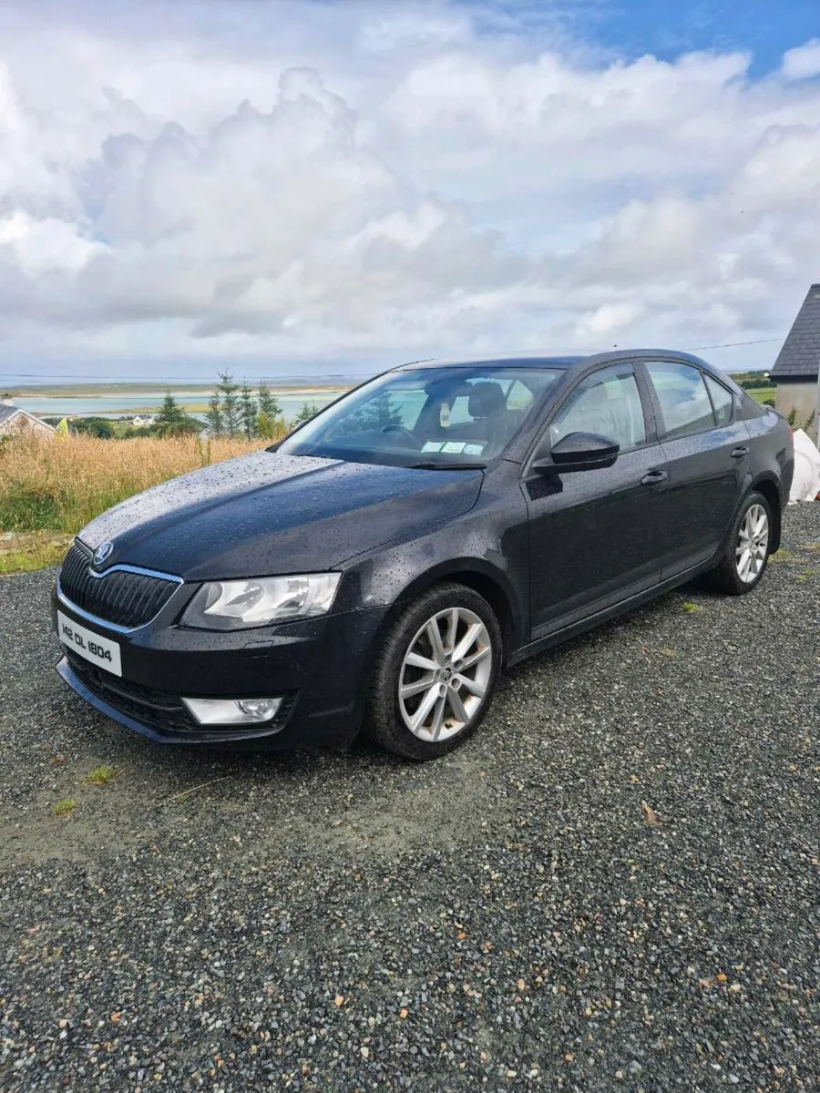 Skoda Octavia 2.0 DSG - Image 2