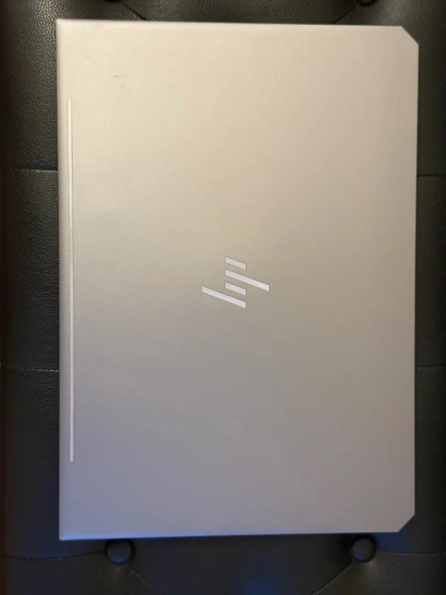 HP ZBook Studio G5 Laptop i7/32GB/512SSD/Nvidia/FH - Image 4