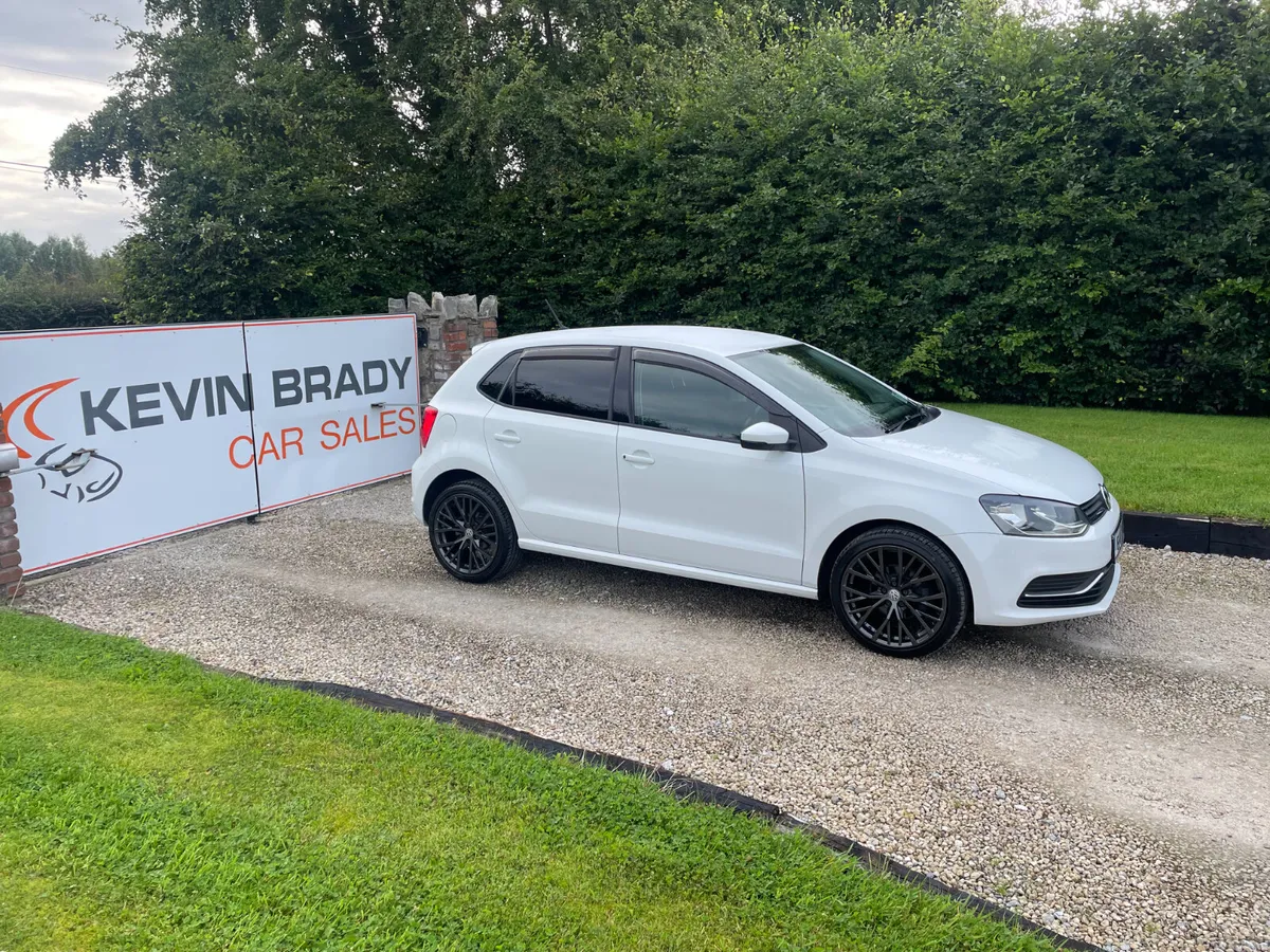 VOLKSWAGEN POLO 1.2 TSI BLUEMOTION COMFORTLINE DSG - Image 1