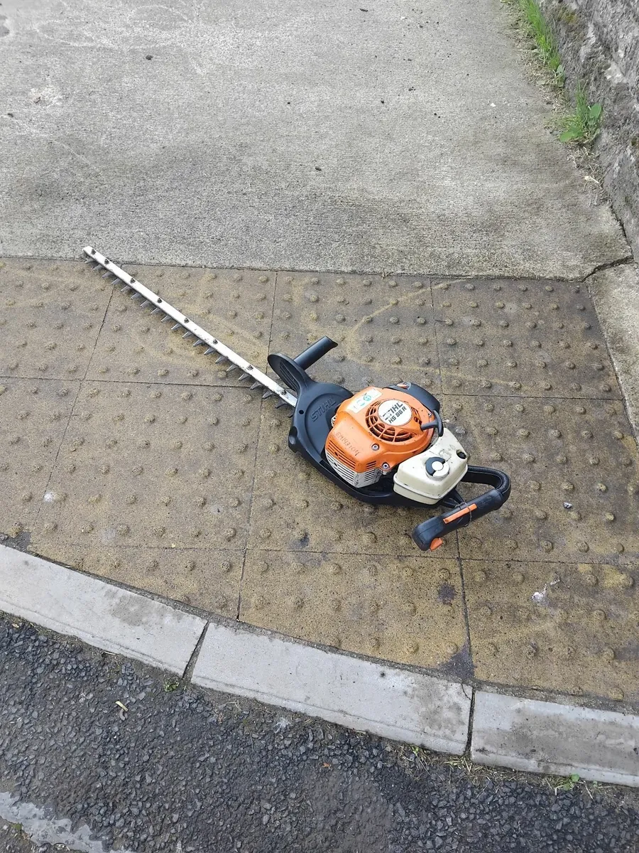 Sthil HS 86 R hedge strummers 2009 - Image 1